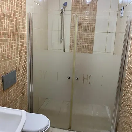 לינה וארוחת בוקר My Apart איסטמבול
